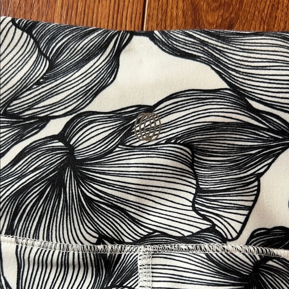 Balance Collection Black and White Athletic Shorts - Picture 4 of 4